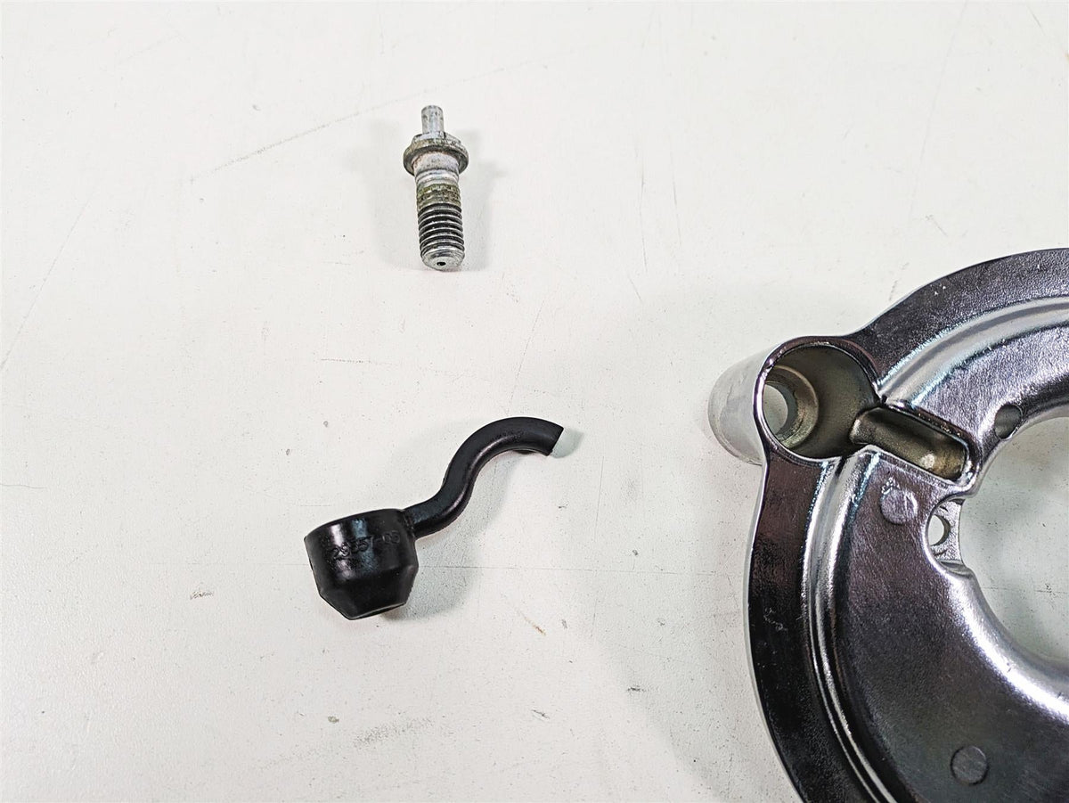2006 Harley Sportster XL1200 Air Filter Cleaner Breather Mount + Cover 29000011 {{ shop.shopifyCountryName }} - Mototech271
