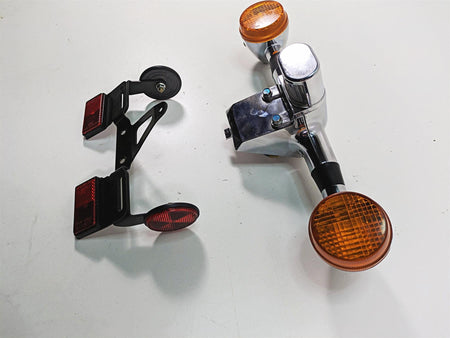 2006 Honda VT1100 C2 Shadow Rear Turn Signal Blinker Set 33650-MBA-613 {{ shop.shopifyCountryName }} - Mototech271