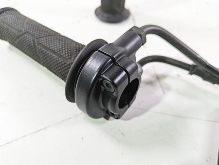 2008 Aprilia RSVR 1000 Factory Throttle Grip Handle Set - Read AP8118566 {{ shop.shopifyCountryName }} - Mototech271