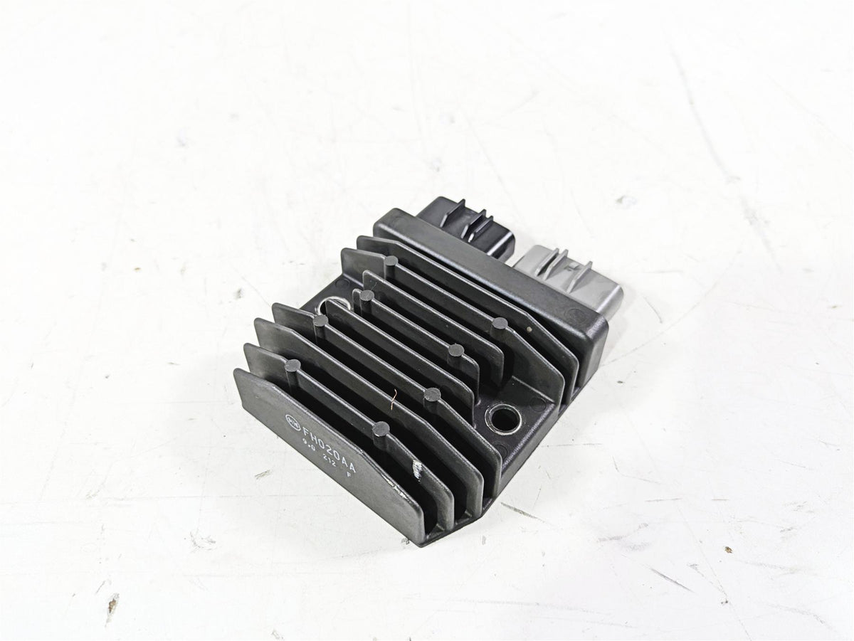 2020 Triumph Daytona 765 Moto2 Rectifier Voltage Regulators T1300675 FH020AA {{ shop.shopifyCountryName }} - Mototech271