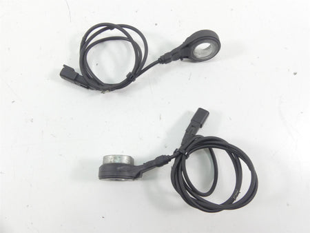2015 Harley FLD Dyna Switchback Abs Brake Wheel Speed Sensor Set 40682-12 {{ shop.shopifyCountryName }} - Mototech271