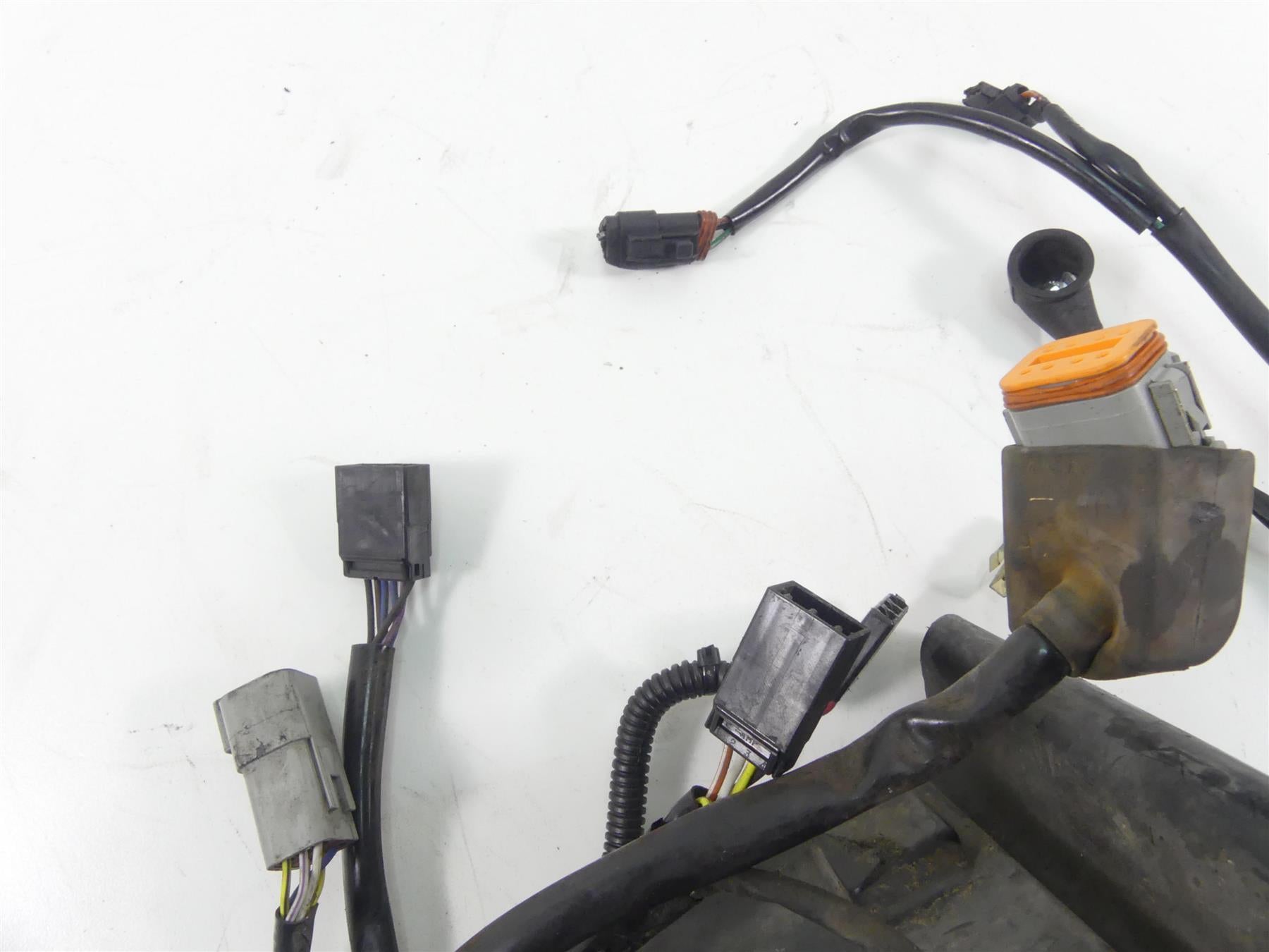 1999 Harley FXSTS Softail Springer Main Wiring Harness Loom - Read 70216-98 {{ shop.shopifyCountryName }} - Mototech271