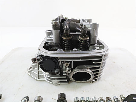 2004 BMW R1150GS R21 Left Cylinderhead Cylinder Head - Good Compression 7670533 {{ shop.shopifyCountryName }} - Mototech271