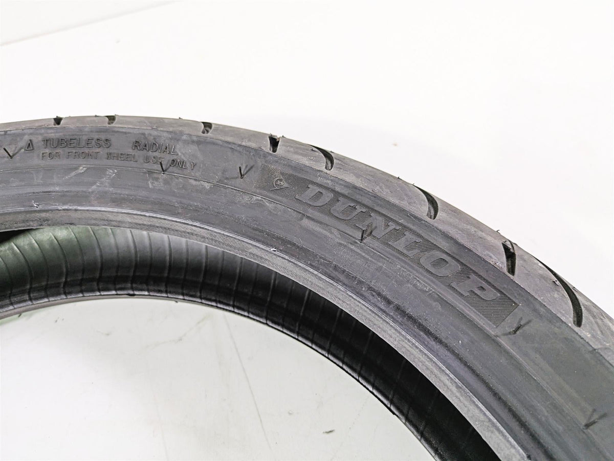Used Front Motorcycle Tire Dunlop Sportmax Roadsmart 3 120/70R17 45227051 {{ shop.shopifyCountryName }} - Mototech271