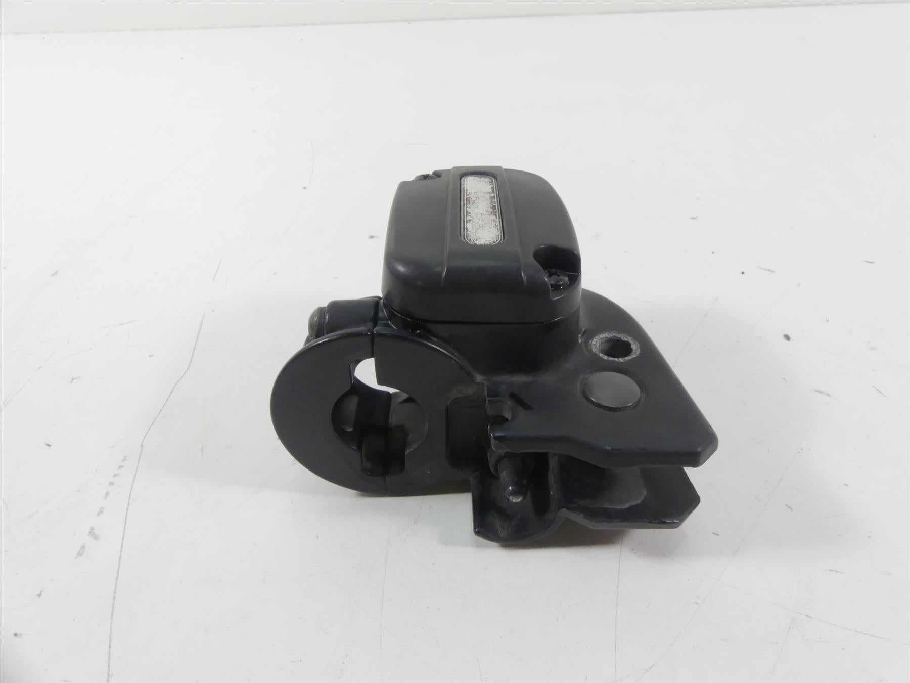 2013 Harley Davidson VRSCF Muscle Front Brake Master Cylinder 11/16 44551-08F {{ shop.shopifyCountryName }} - Mototech271
