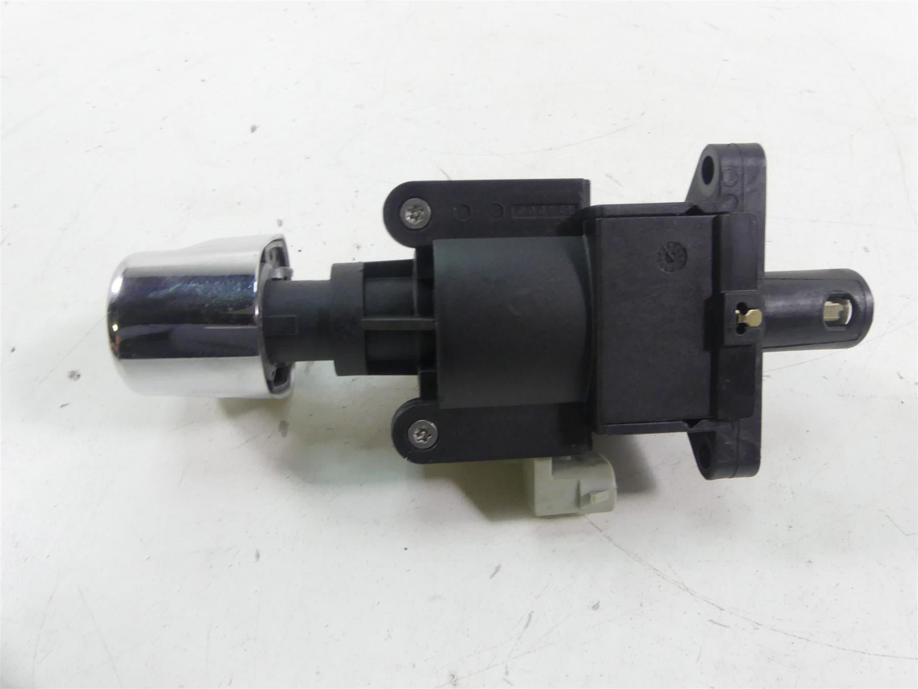 2017 Harley Touring FLHTKL Electra Glide Ignition Switch Key Lock Set 71400012B {{ shop.shopifyCountryName }} - Mototech271
