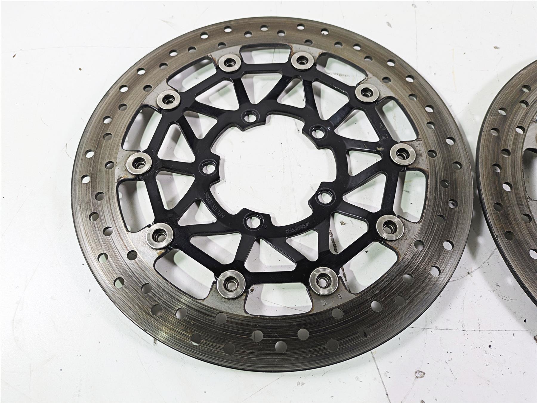 2012 Triumph Daytona 675 Sunstar Front Brake Disc Rotor Set T2021045 {{ shop.shopifyCountryName }} - Mototech271