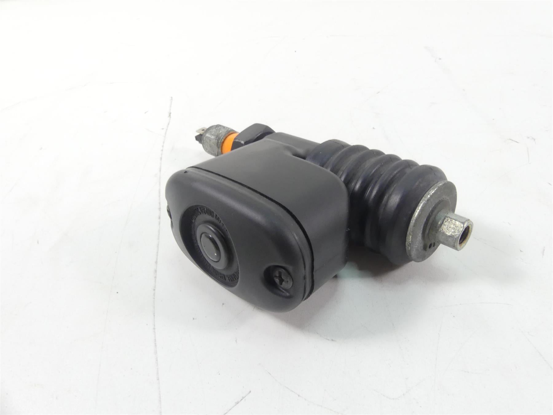 2014 Harley Dyna FXDF Fat Bob Rear Brake Master Cylinder 42474-06C {{ shop.shopifyCountryName }} - Mototech271