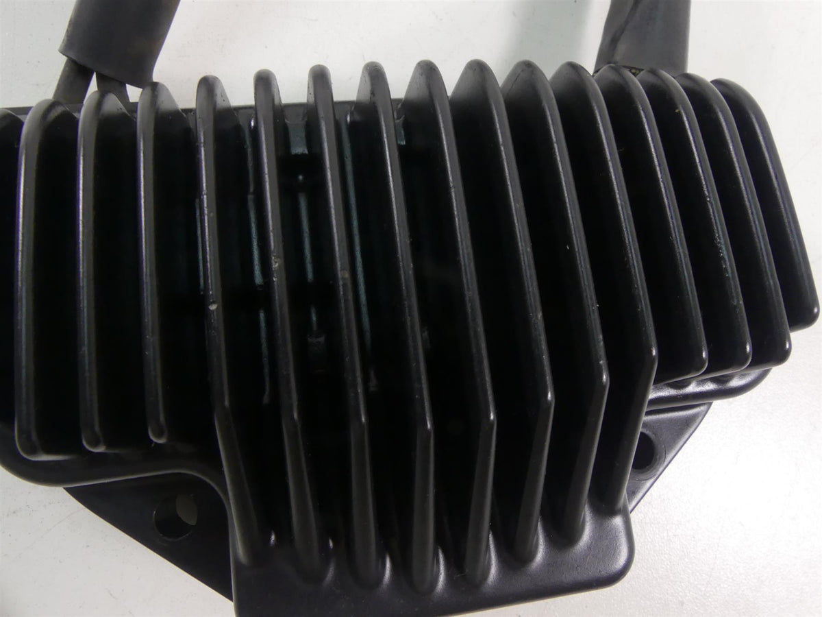 2005 Harley FXDWGI Dyna Wide Glide Rectifier Voltage Regulator 74631-04 {{ shop.shopifyCountryName }} - Mototech271