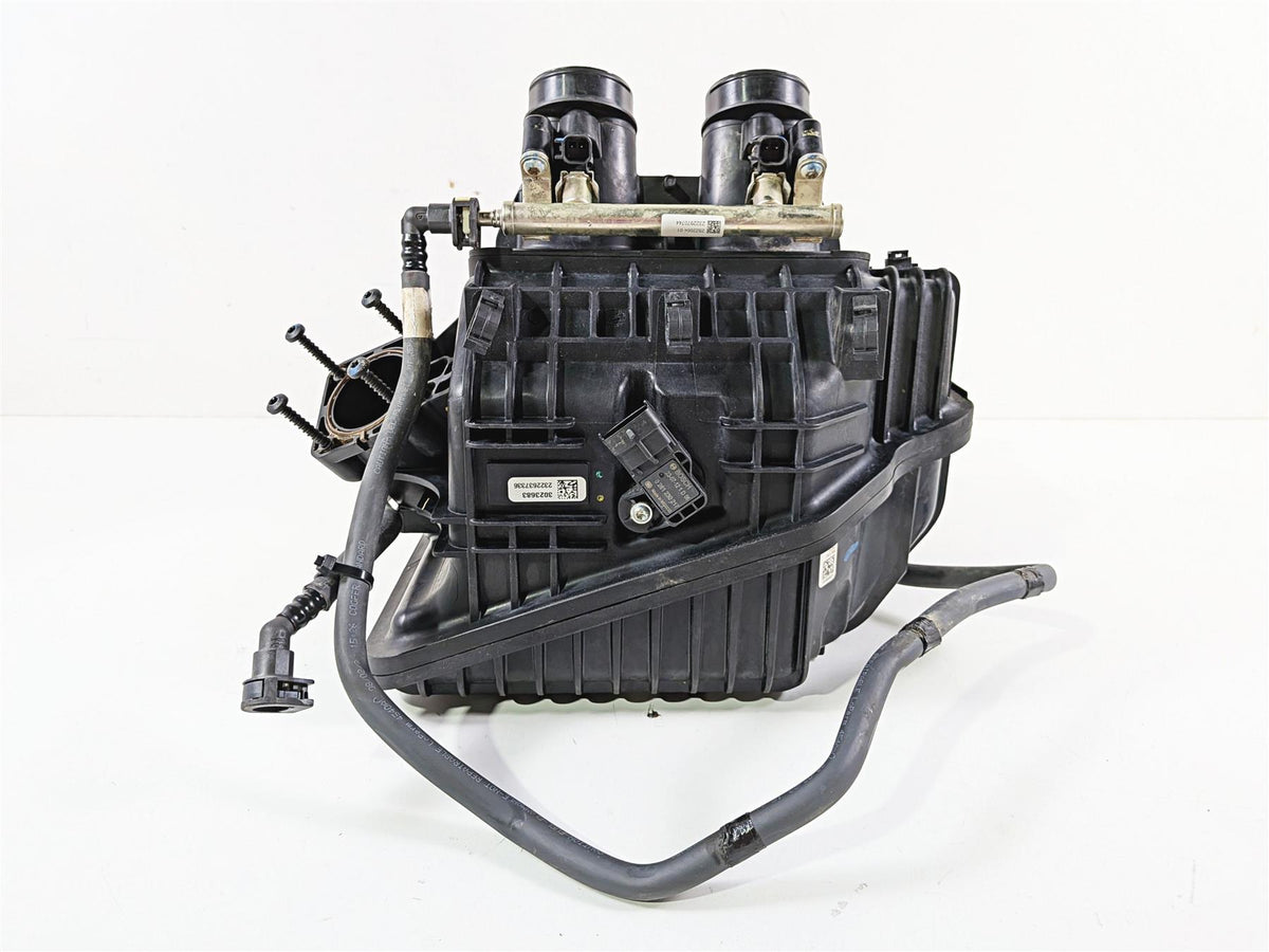 2024 Polaris RZR XP 1000 Sport Intake Manifold & Injectors 3023683 2521387 {{ shop.shopifyCountryName }} - Mototech271