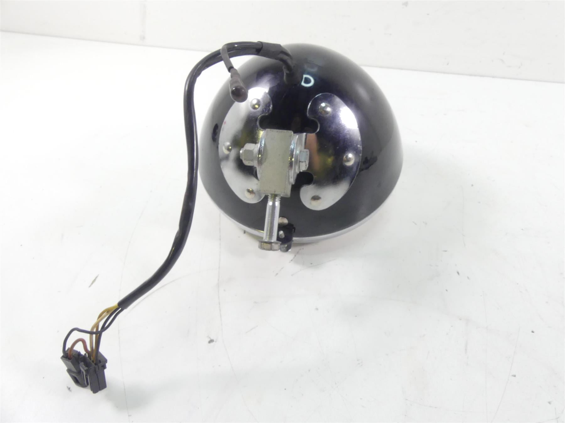 2016 Harley FLS Softail Slim 7" Headlight Head Light Lamp + Bracket 73295-10 {{ shop.shopifyCountryName }} - Mototech271