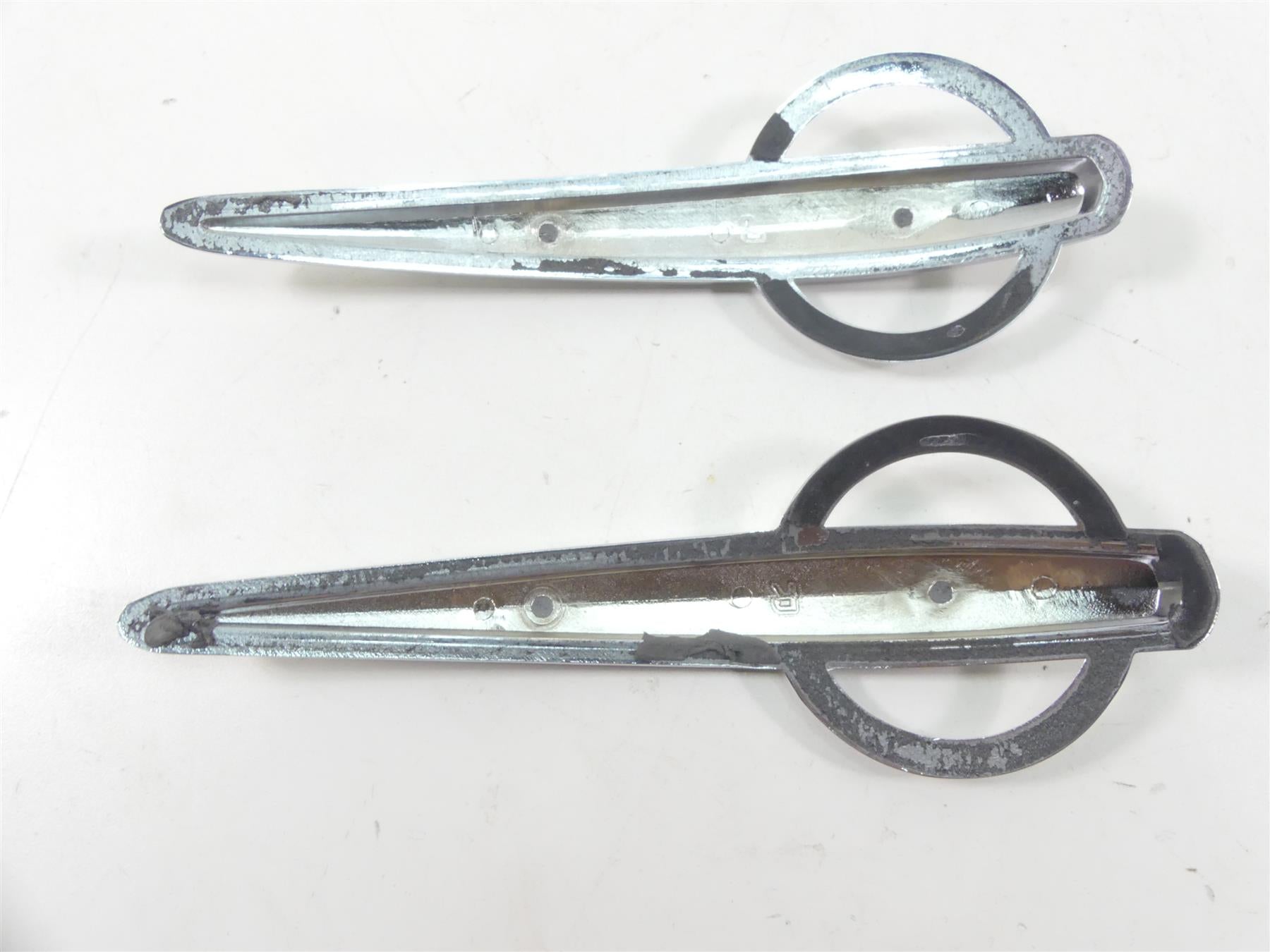 2019 Harley FLHC Softail Heritage Fuel Gas Petrol Tank Emblem Set 14100892 {{ shop.shopifyCountryName }} - Mototech271