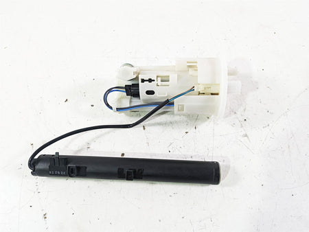 2023 Triumph Street Triple 765 RS Fuel Gas Petrol Pump & Sending Unit T2400735 {{ shop.shopifyCountryName }} - Mototech271