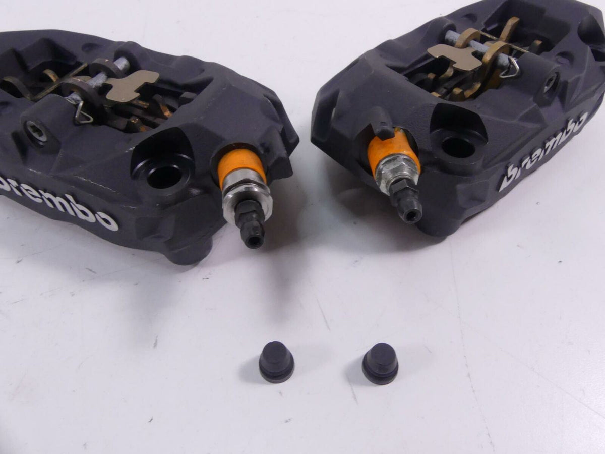 2017 BMW R1200GS GSW K50 Front Brembo Brake Caliper Set 34118556205 34118556206 {{ shop.shopifyCountryName }} - Mototech271