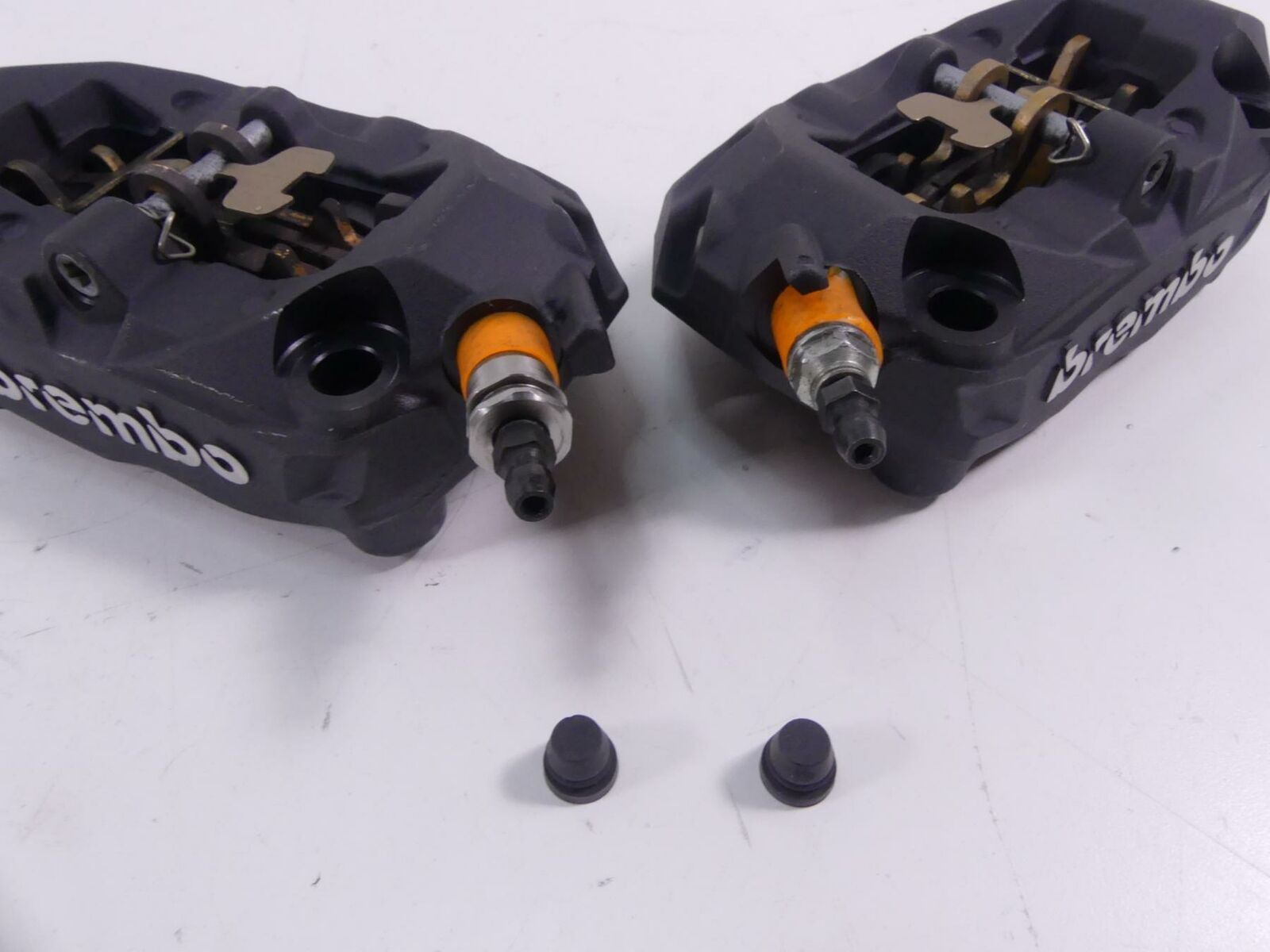 2017 BMW R1200GS GSW K50 Front Brembo Brake Caliper Set 34118556205 34118556206 {{ shop.shopifyCountryName }} - Mototech271