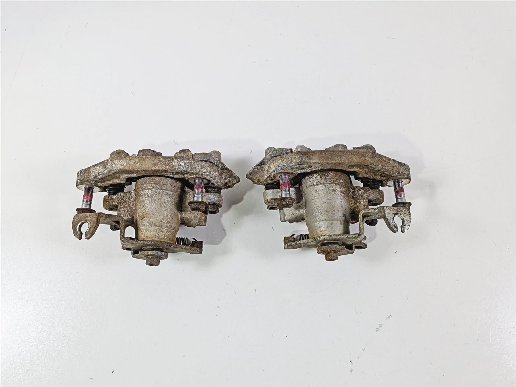 2021 Kawasaki Teryx KRX KRF 1000 ES Rear Brake Caliper Set 43080-0223 43080-0224 {{ shop.shopifyCountryName }} - Mototech271