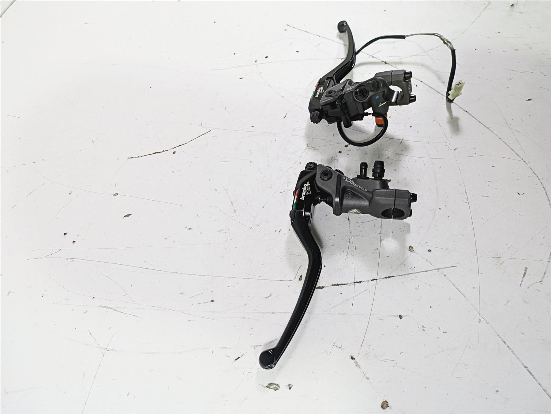 2017 Ducati Monster 1200 S Brembo Radial Clutch & Brake Master Cylinder RCS15 RCS17 Corsa Corta 110A26340 {{ shop.shopifyCountryName }} - Mototech271