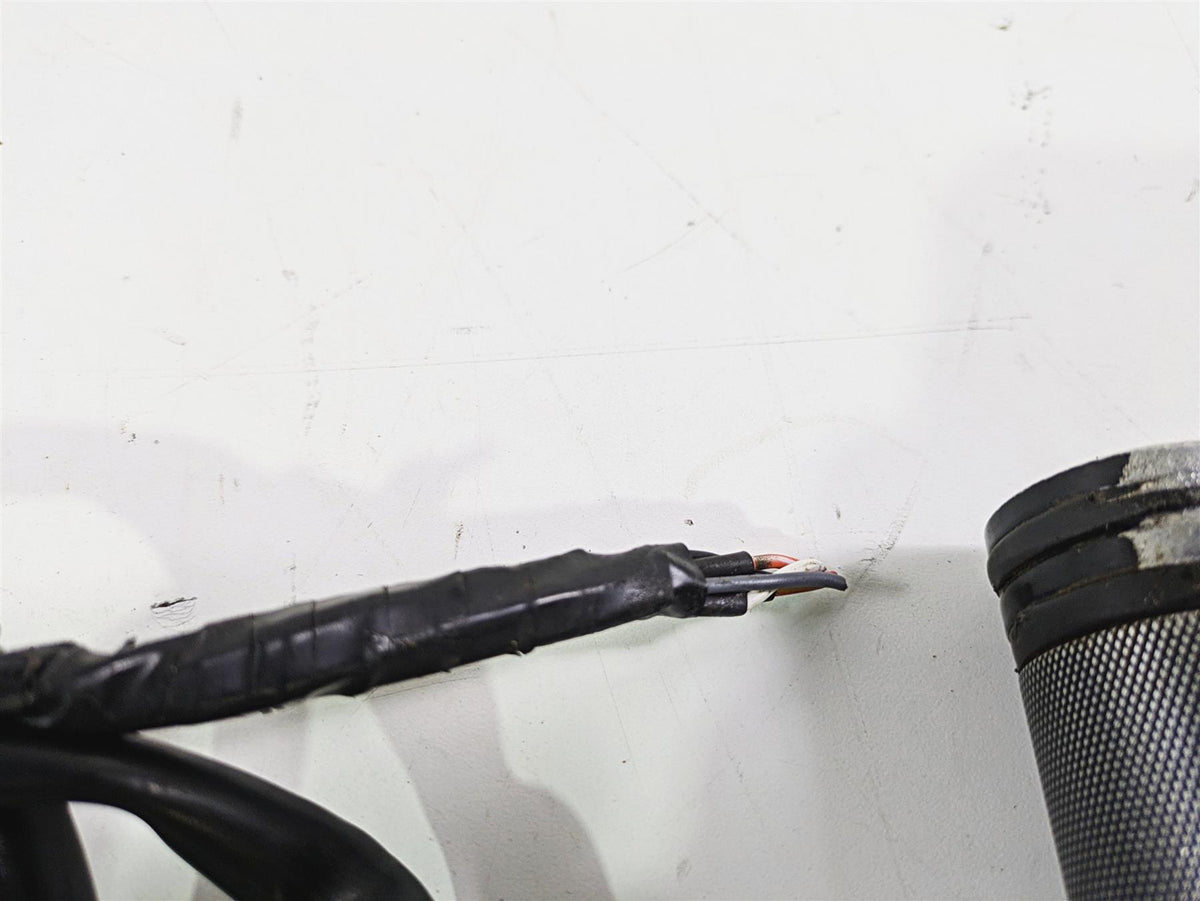 2008 Harley FLSTSB Cross Bones Right Hand Control Switch -No Plug 71684-06A {{ shop.shopifyCountryName }} - Mototech271