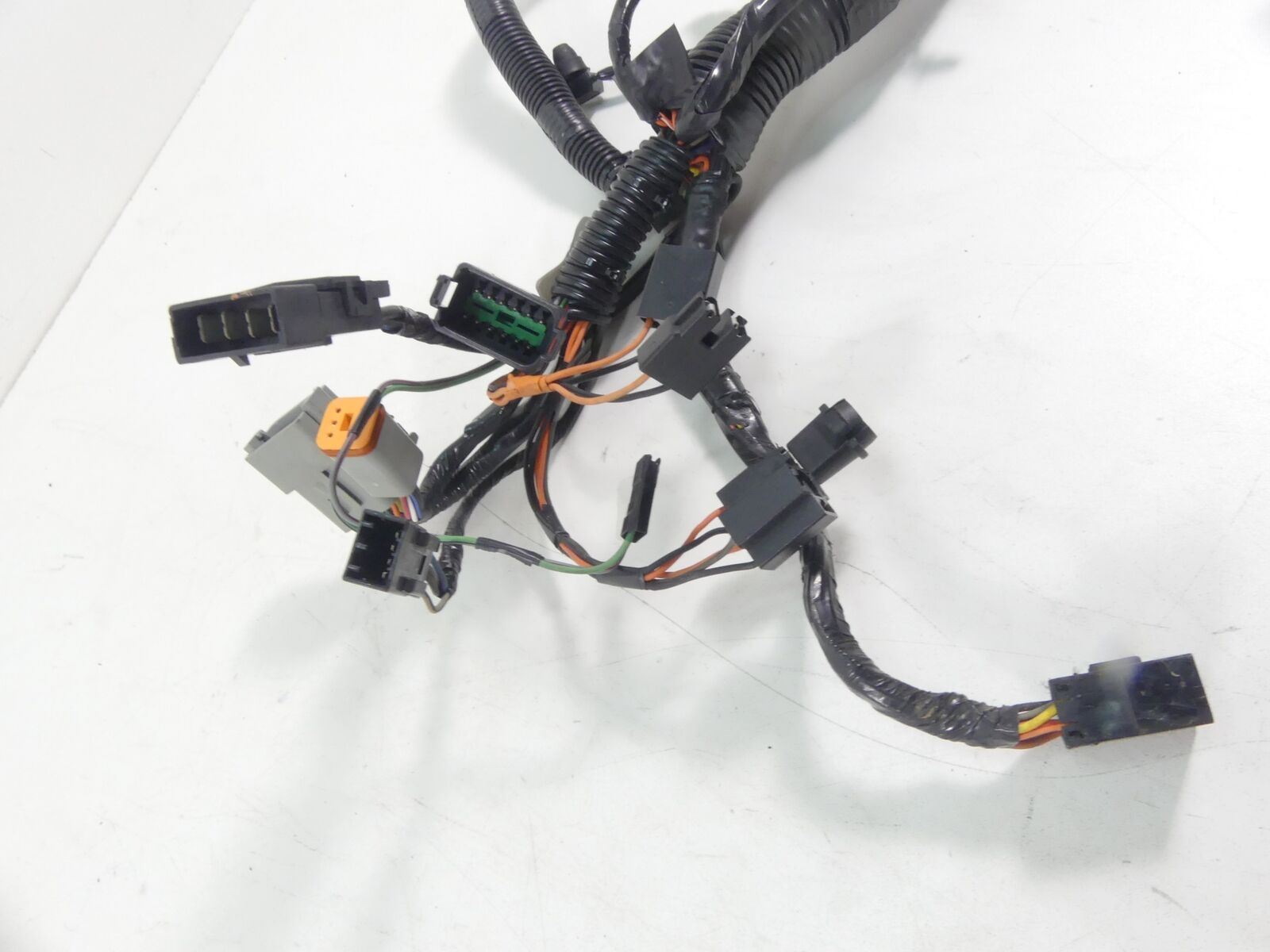2006 Harley Touring FLHCU SE CVO Front Fairing Wiring Harness - No Cut 70232-06 {{ shop.shopifyCountryName }} - Mototech271