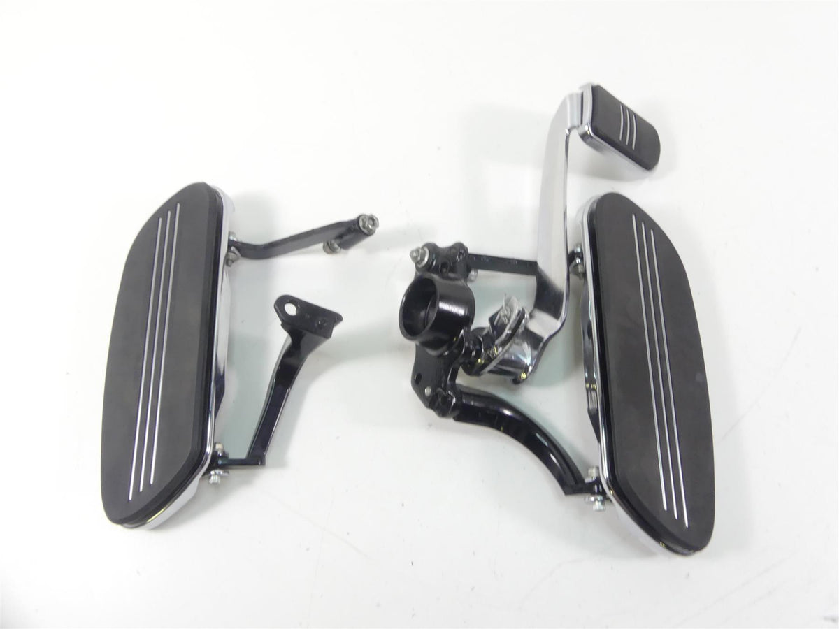 2012 Harley Touring FLHX Street Glide Front Floor Board Brake Pedal Set 50518-09 {{ shop.shopifyCountryName }} - Mototech271
