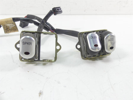 2011 Harley Touring FLTRU Road Glide Auxiliary Speaker Cruise Switches 71625-04 {{ shop.shopifyCountryName }} - Mototech271