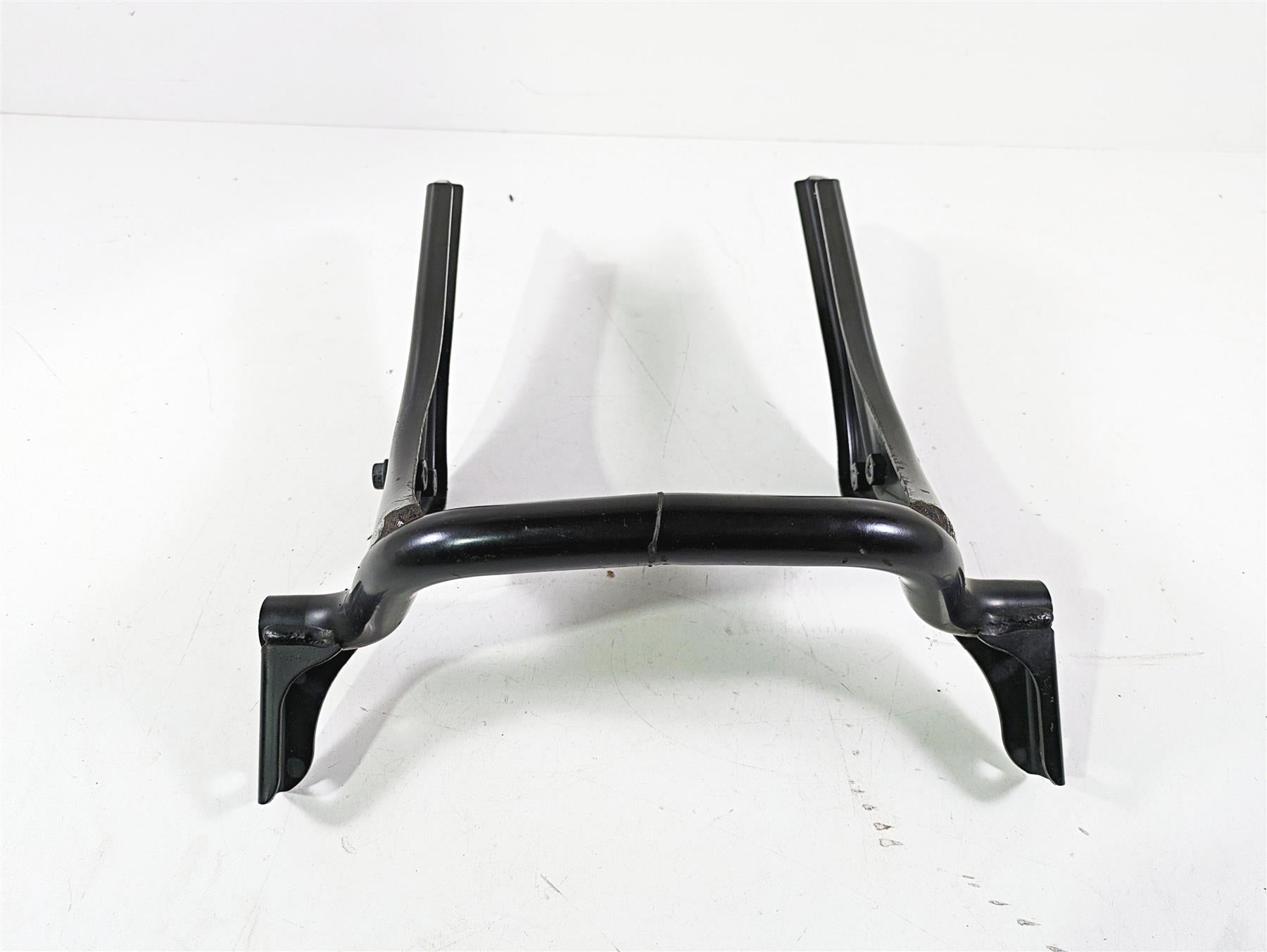 2018 Indian Chieftain Dark Horse Rear Fender Metal Support 1023005 1024636 {{ shop.shopifyCountryName }} - Mototech271
