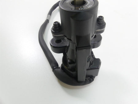 2022 Suzuki GSXR750 Ignition Switch Key Lock Fuel Tank Cap Set 37101-40822 {{ shop.shopifyCountryName }} - Mototech271