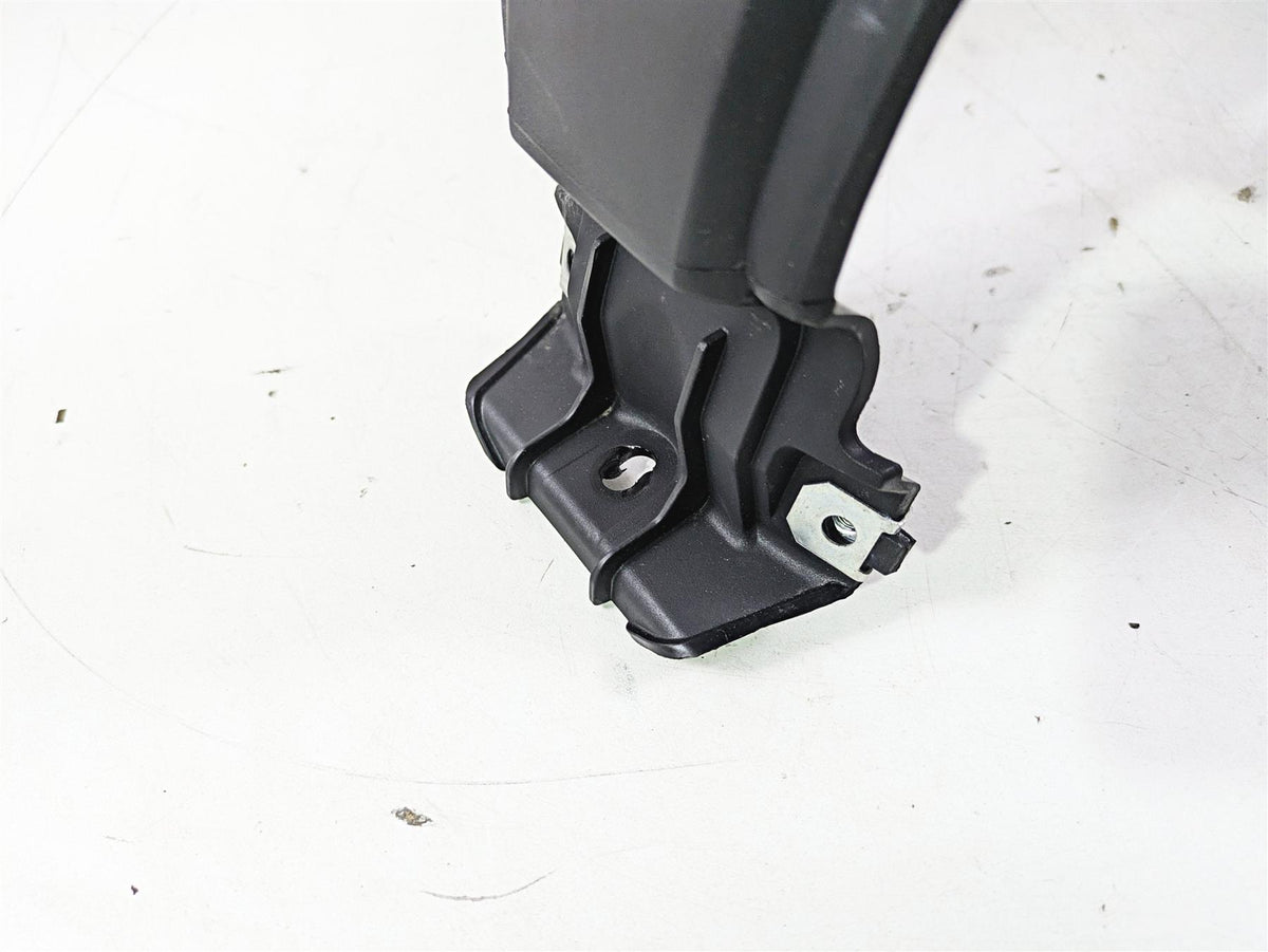 2023 BMW G310R K03 Center Top Tank Cover Fairing 46638556775 {{ shop.shopifyCountryName }} - Mototech271