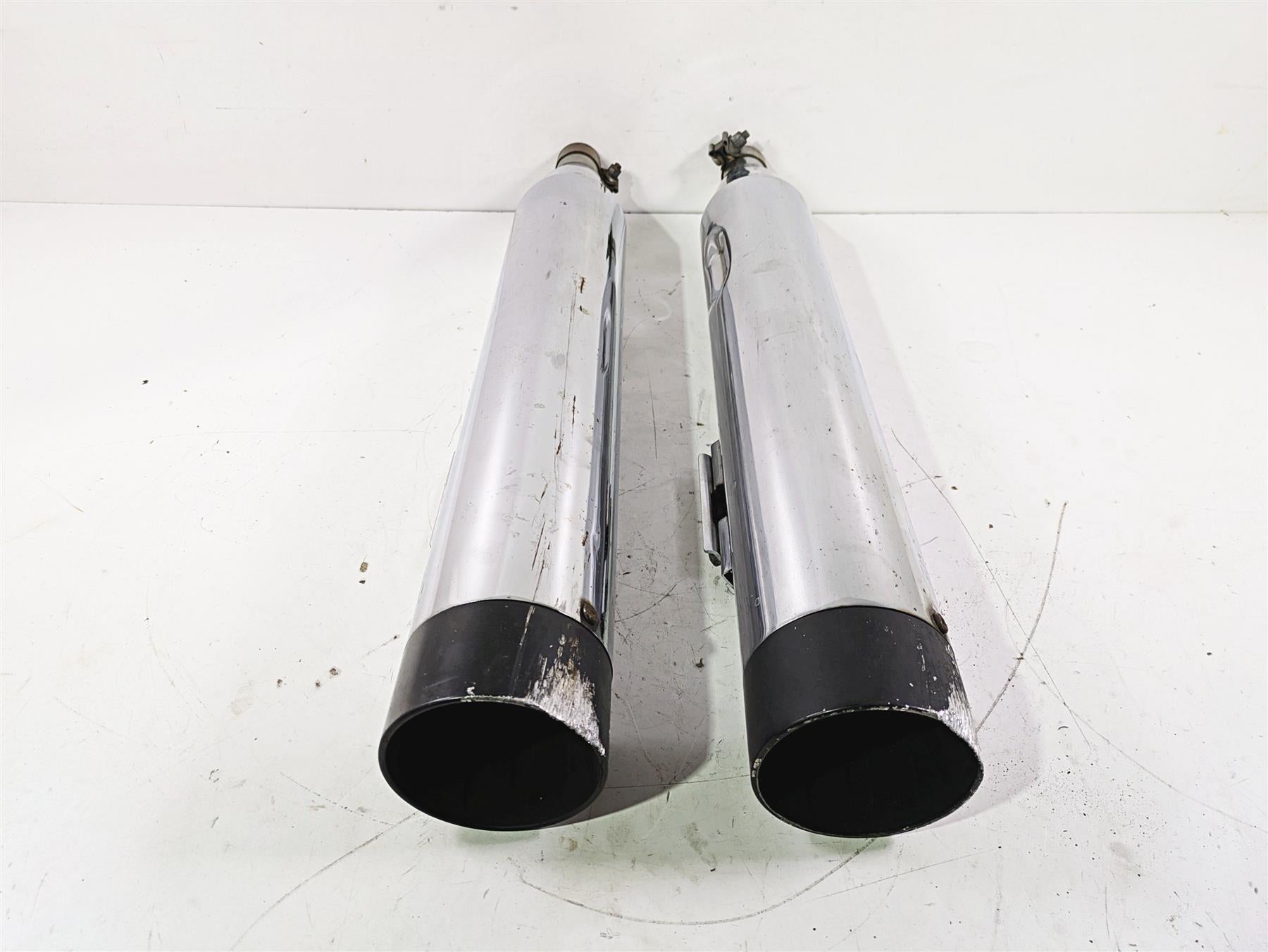 2016 Harley Touring FLTRX Road Glide 4.5" Aftermarket Exhaust Pipe Set {{ shop.shopifyCountryName }} - Mototech271