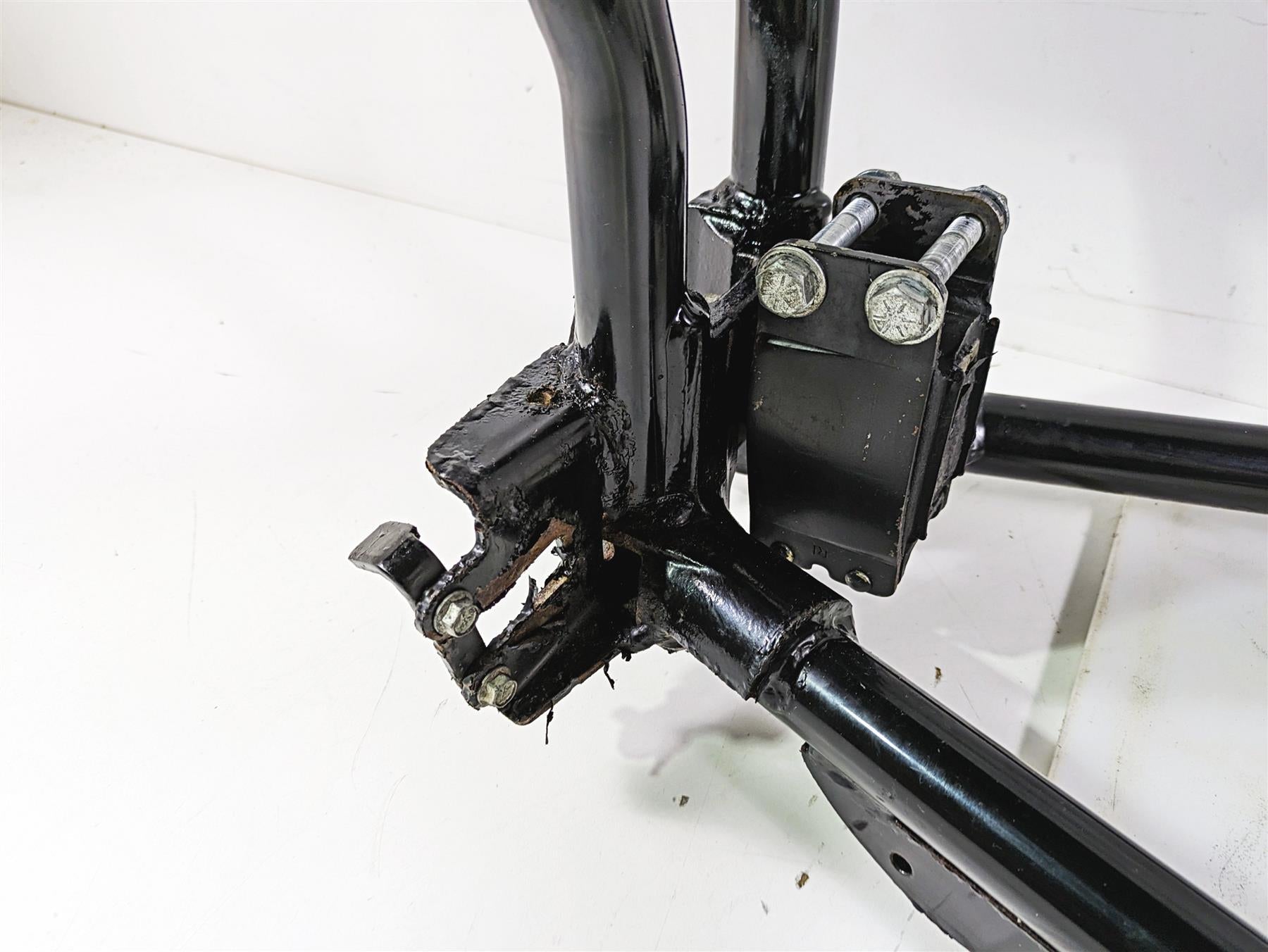 2012 Harley FLD Dyna Switchback Straight Main Frame Chassis With Clear Texas Title 47745-06B {{ shop.shopifyCountryName }} - Mototech271