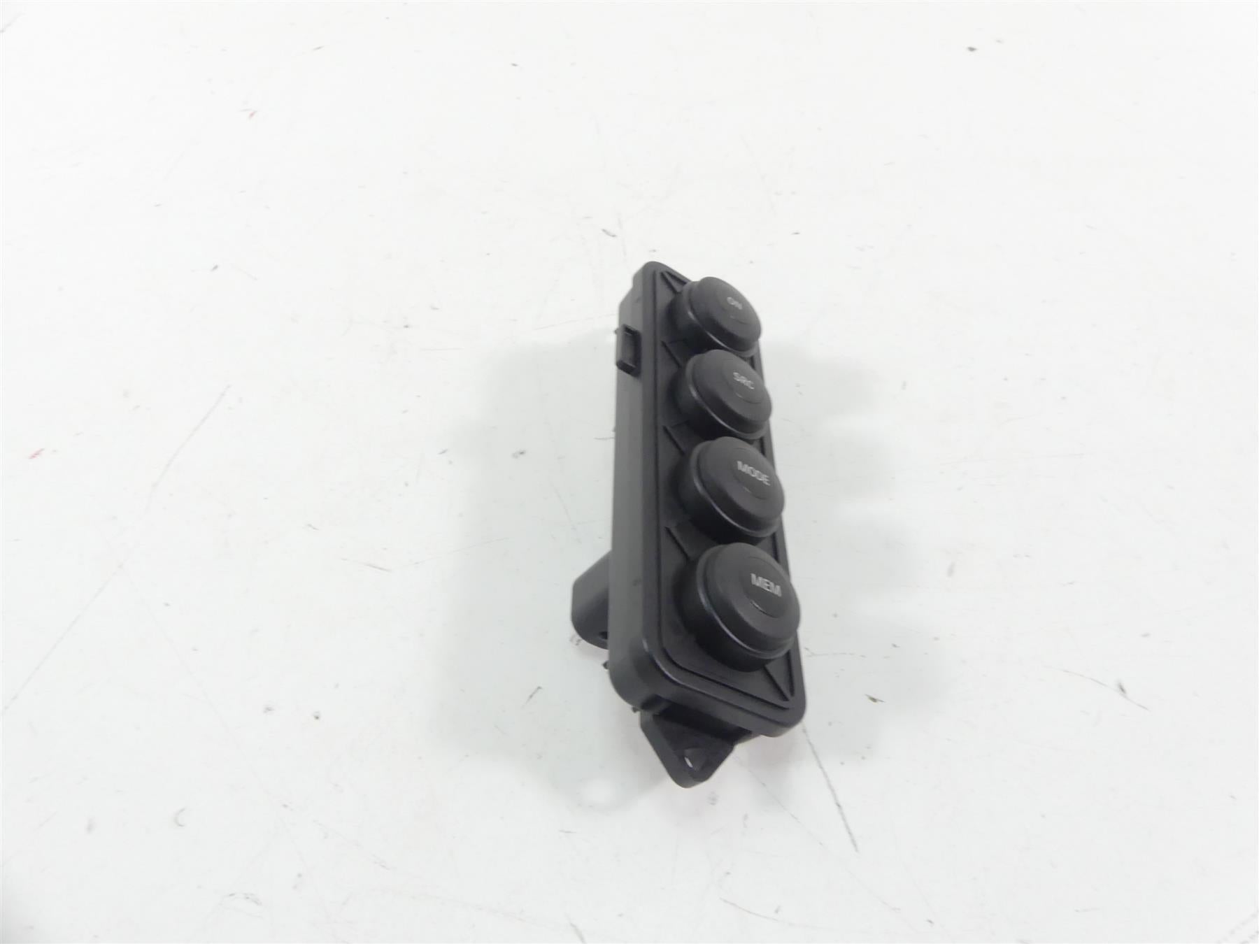 2017 BMW R1200RT K52 Radio Control Module Unit Buttons Knobs 65147727885 {{ shop.shopifyCountryName }} - Mototech271