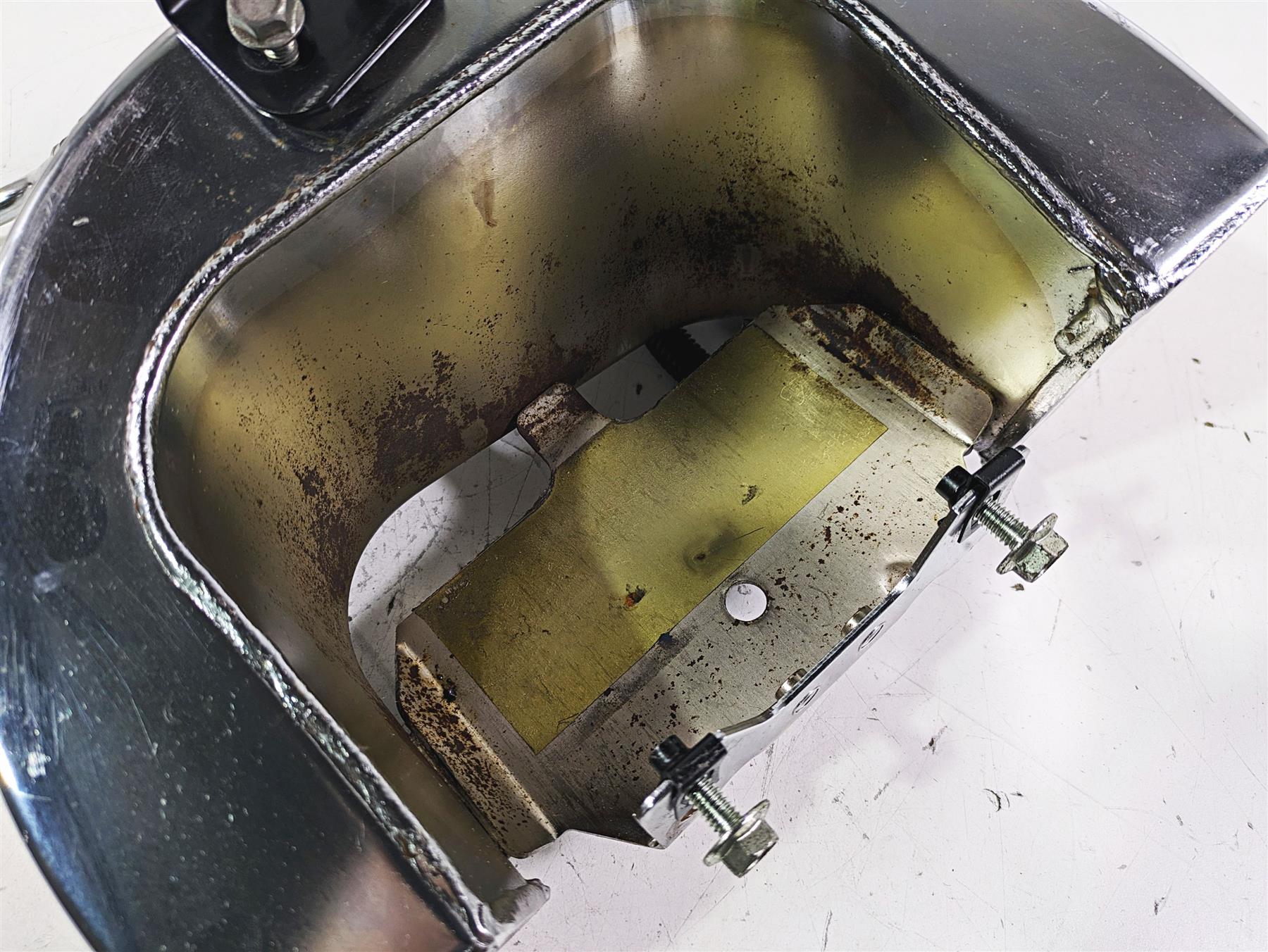 2005 Harley Softail FLSTFSE CVO Fat Boy Oil Tank Reservoir & Lines 62498-00A {{ shop.shopifyCountryName }} - Mototech271