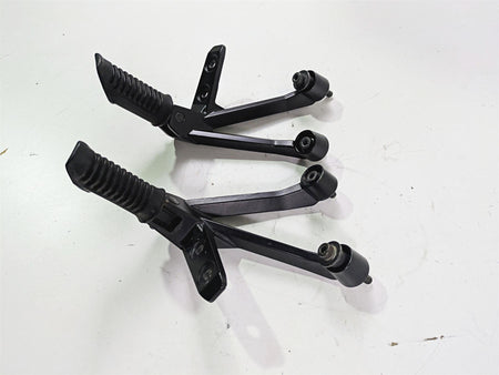 2020 Suzuki V-Strom 1050 XT Rear Passenger Footpeg Rest Set 43811-31J00-YAP {{ shop.shopifyCountryName }} - Mototech271