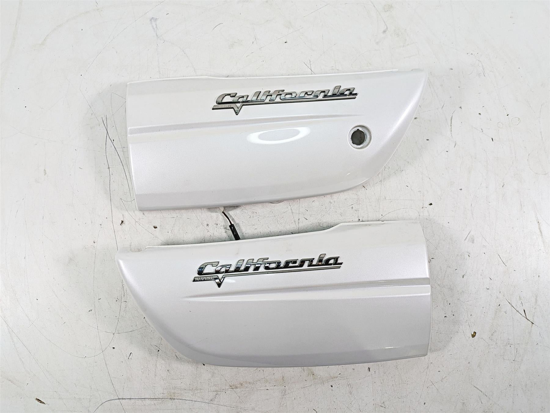 2014 Moto Guzzi California 1400 T Left Right Side Cover Fairing 887991 887990 {{ shop.shopifyCountryName }} - Mototech271