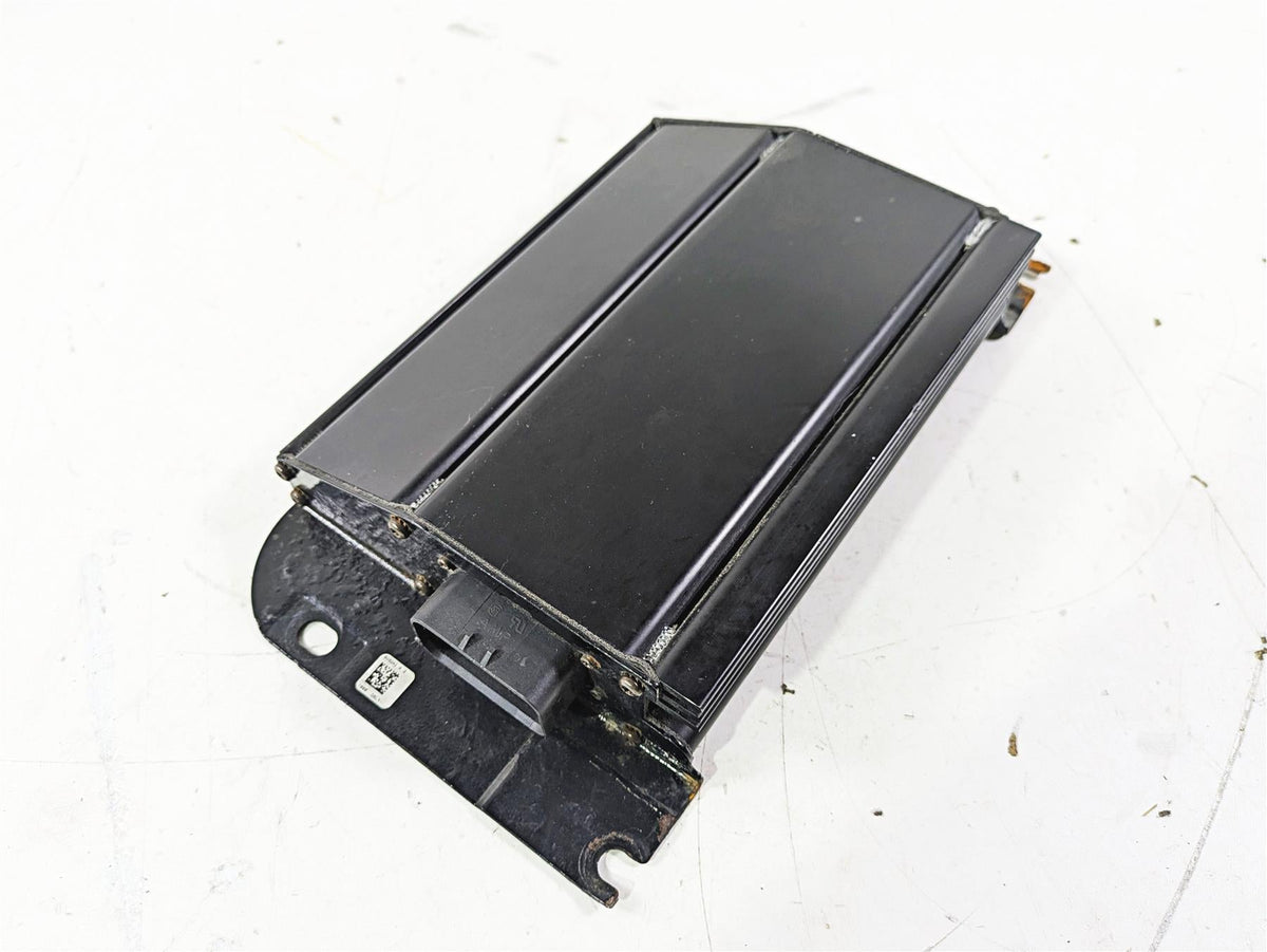 2007 Harley Touring FLHTCU SE CVO E-Glide Harman Kardon Amplifier Amp 76192-06A {{ shop.shopifyCountryName }} - Mototech271
