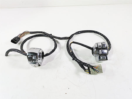 2010 Harley Touring FLHX Street Glide Left Right Chrome Control Switch 71682-06A {{ shop.shopifyCountryName }} - Mototech271