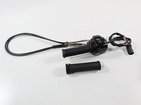 2013 Harley VRSCDX Night Rod Special Right Hand Start Throttle Control Switch 71684-06A-Mototech271