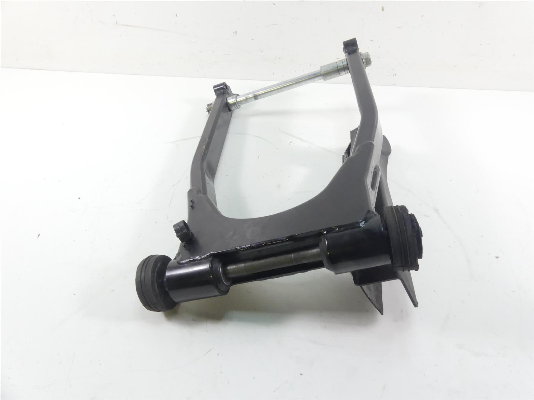 1999 Harley Touring FLHTCUI Electra Glide Rear Swingarm Swing Arm 3/4" 47549-97 {{ shop.shopifyCountryName }} - Mototech271