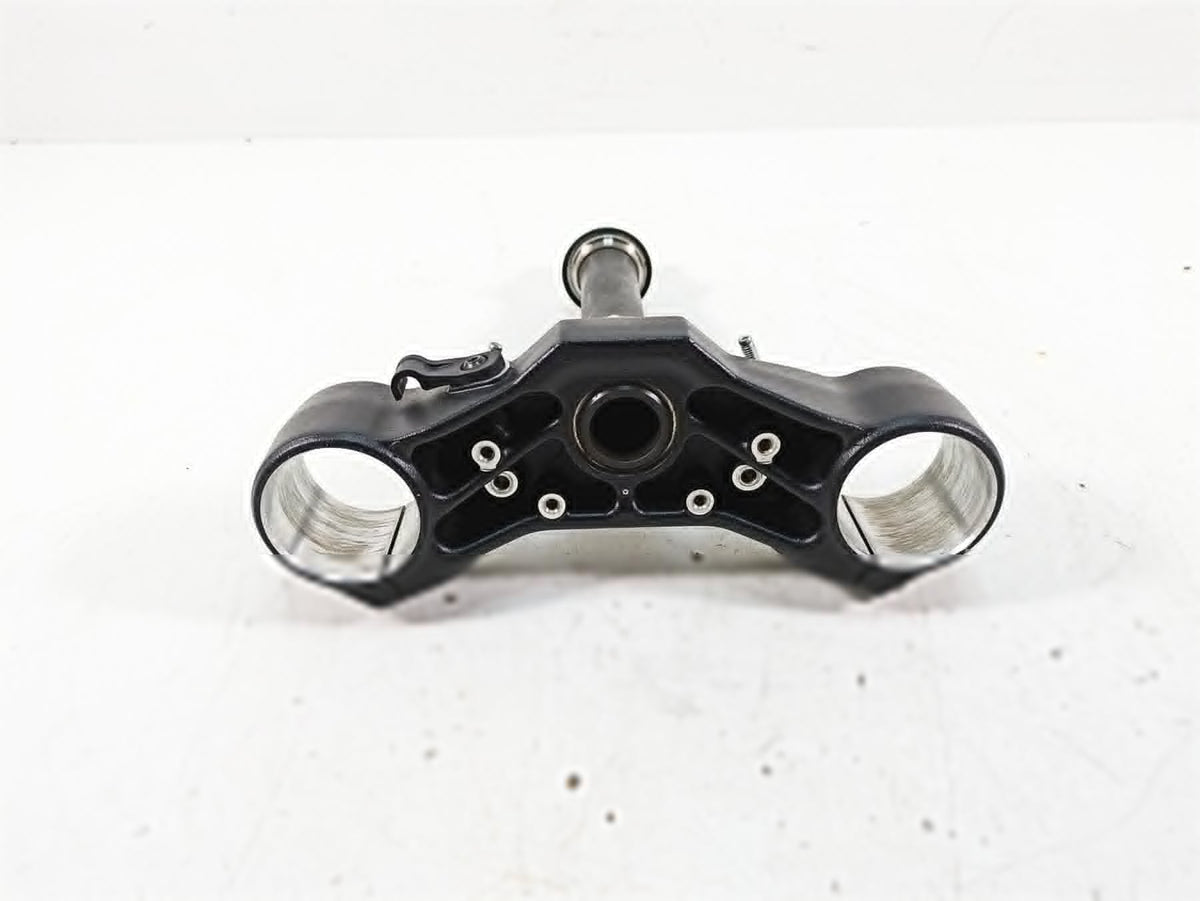 2020 Ducati Scrambler 1100 Sport Pro Lower Triple Tree Steering Clamp 34221031AA {{ shop.shopifyCountryName }} - Mototech271