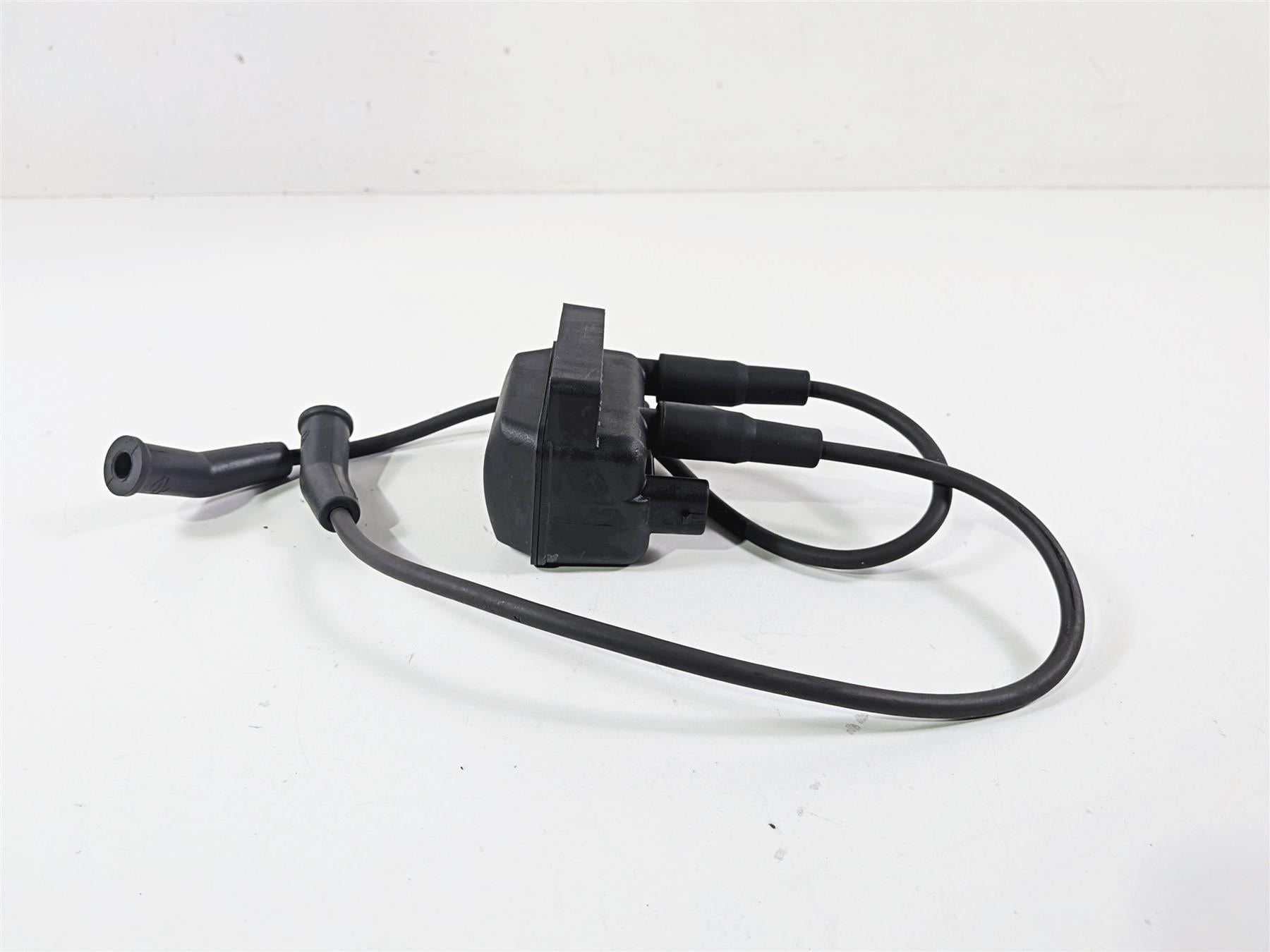 2000 Harley Touring FLHRCI Road King Ignition Coil Wires Plug Set 31639-99 {{ shop.shopifyCountryName }} - Mototech271