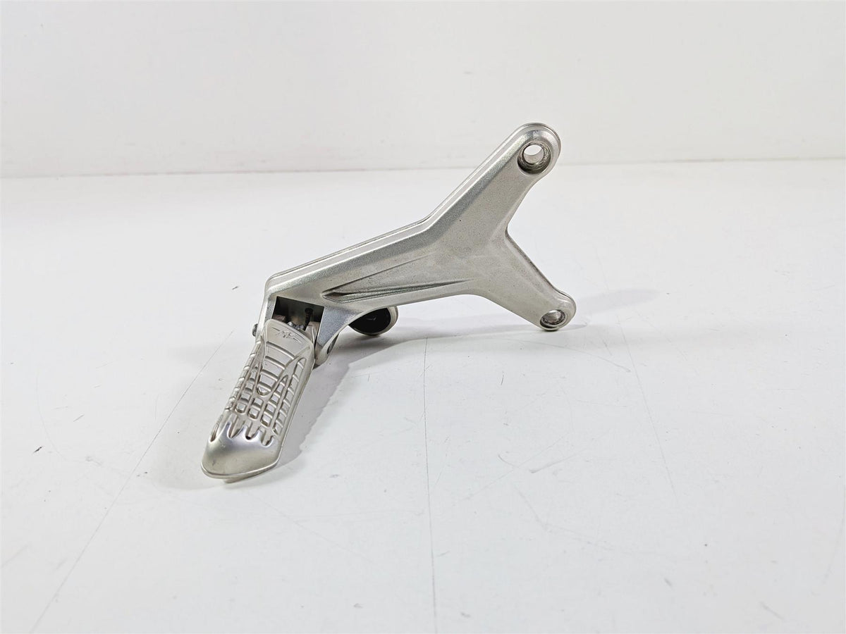 2016 Mv Agusta F3 800 RR Right Rider Foot Peg Rest & Mount 8000B5654-Mototech271