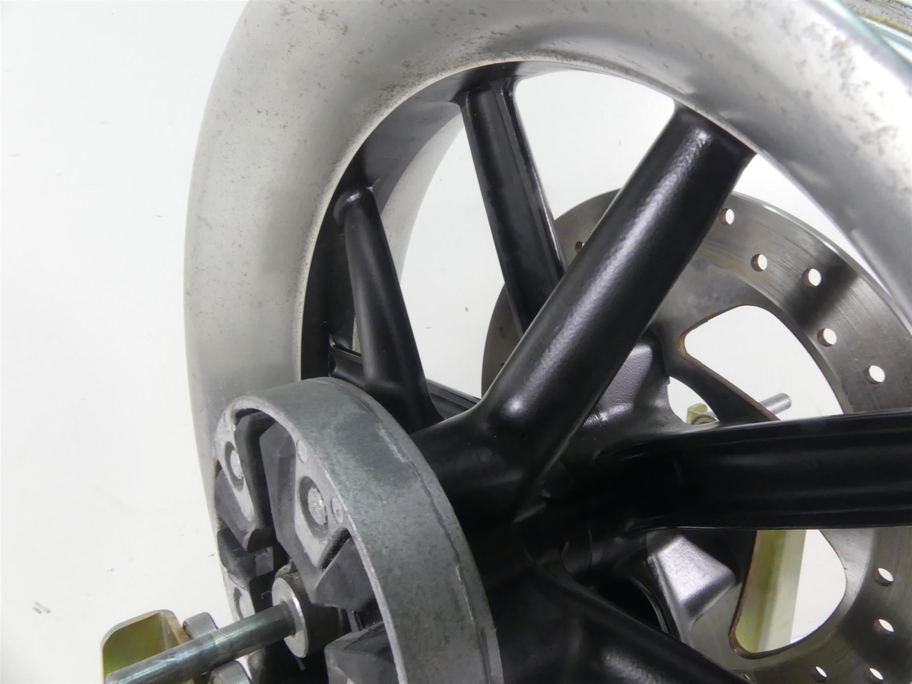 2006 Harley VRSCD Night Rod Straight 18x5.5 Rear 10-Spoke Wheel Rim 41303-06 {{ shop.shopifyCountryName }} - Mototech271