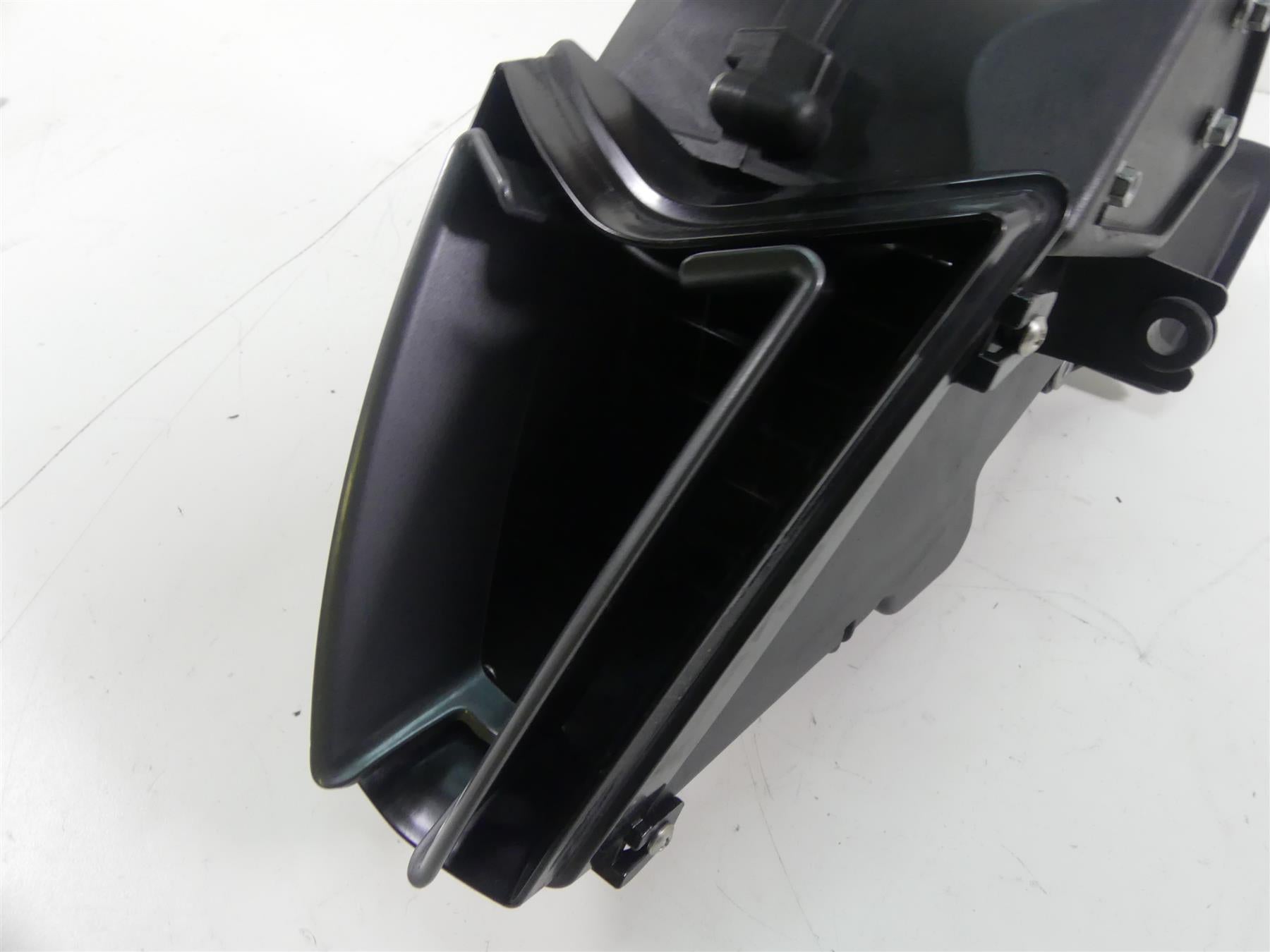 2004 Aprilia RSV 2 1000R Mille Front Center Air Inlet Duct Scoop AP8158114 {{ shop.shopifyCountryName }} - Mototech271