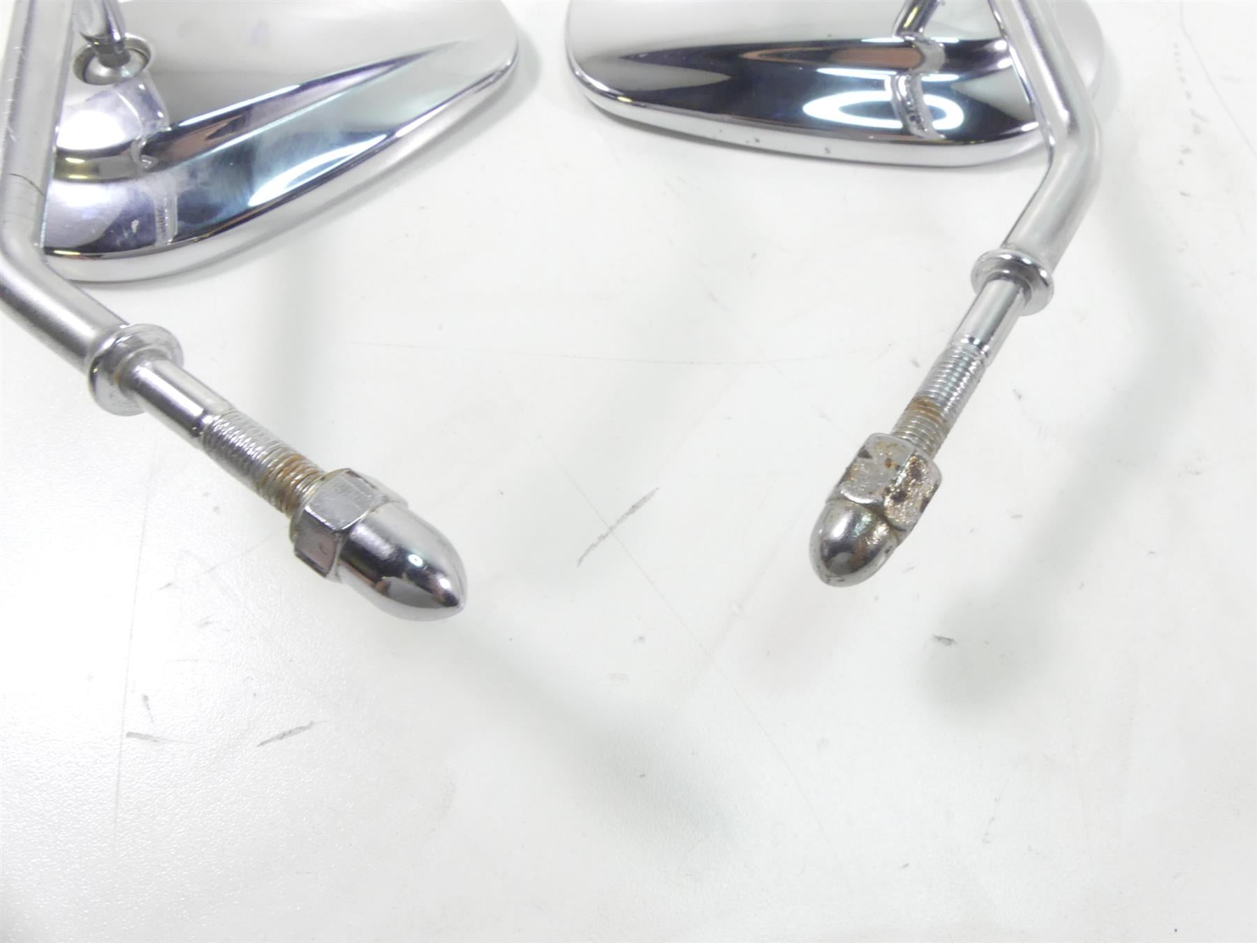 2009 Harley FXDF Dyna Fat Bob Rear View Chrome Mirror Set 91909-03 91910-03 {{ shop.shopifyCountryName }} - Mototech271