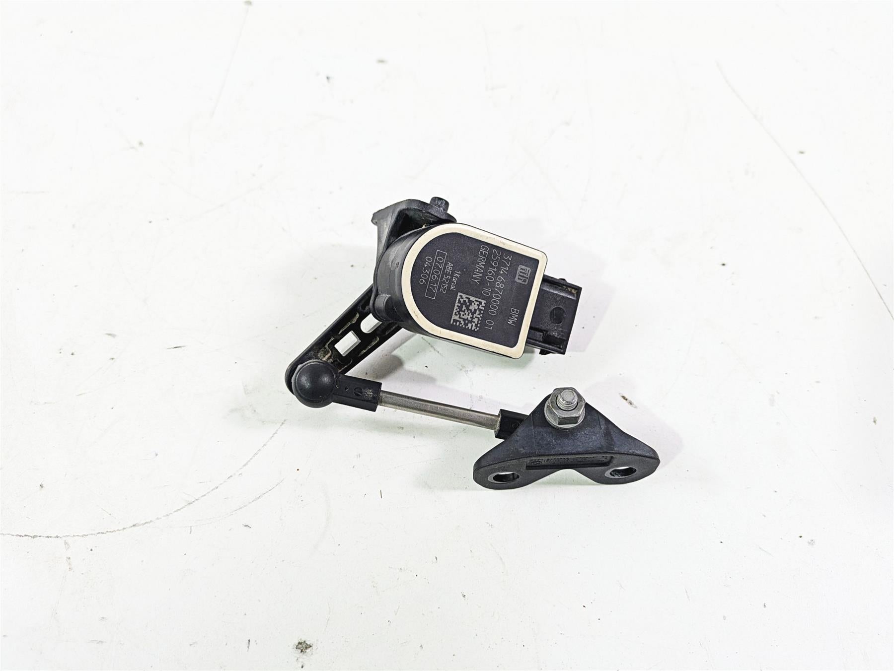 2017 BMW S1000RR K46 Bike Shock Level Height Leveling Sensor  37146870000 | Mototech271