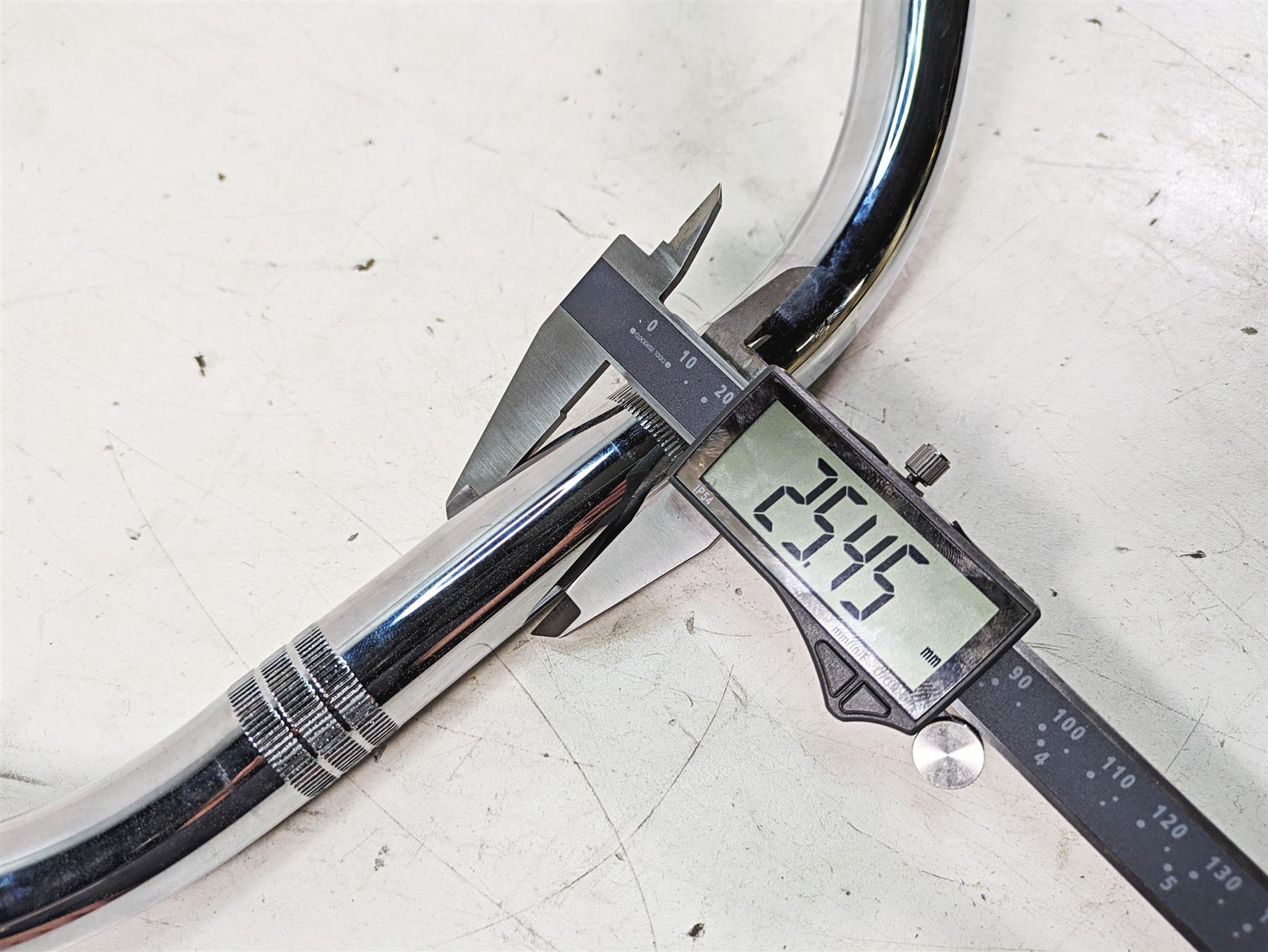 2011 Triumph America Handlebar Handle Bar Steering T2040392 {{ shop.shopifyCountryName }} - Mototech271