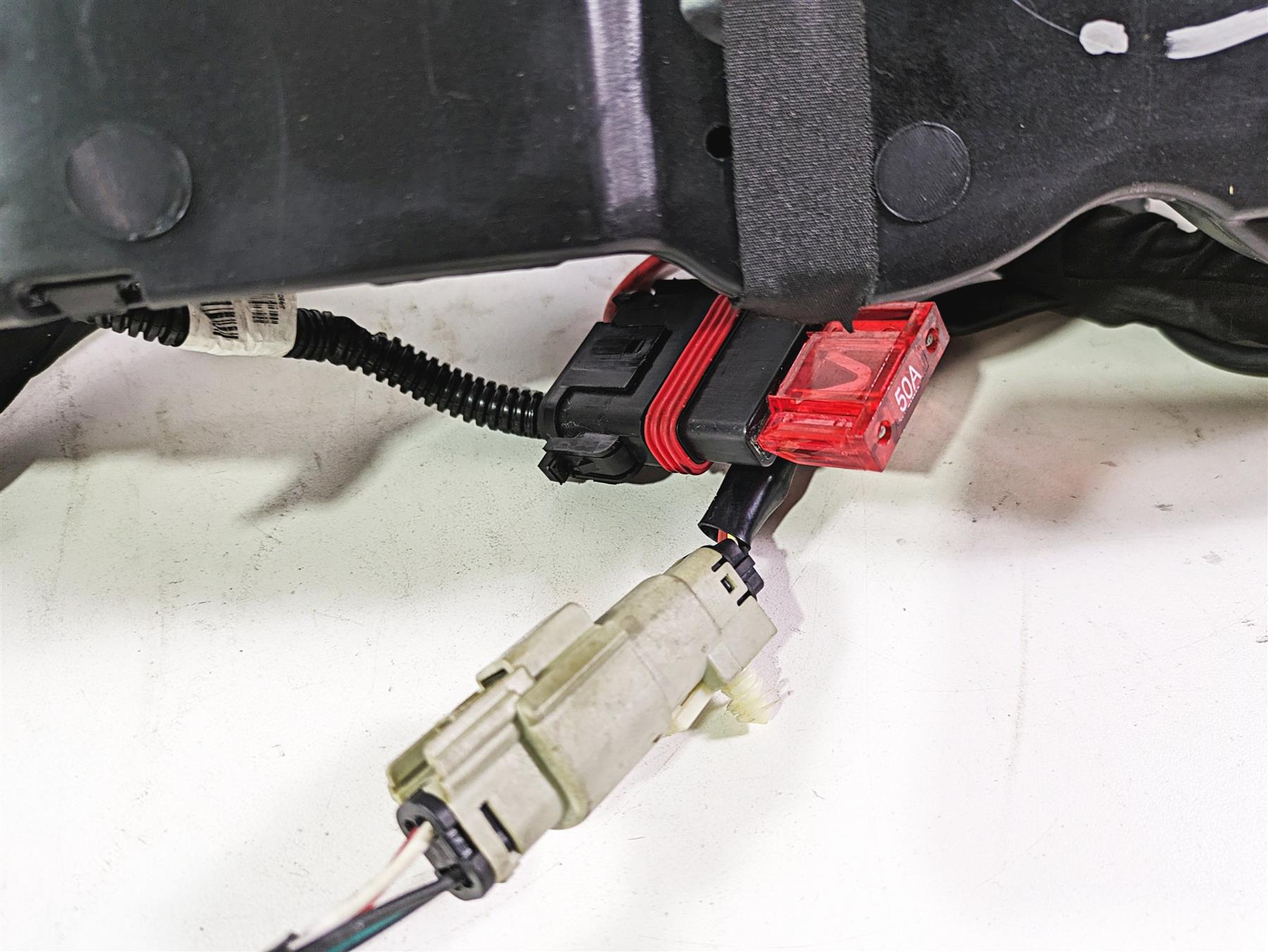 2020 Harley Touring FLHT Electra Glide Wiring Harness Loom - Nice 69201988 {{ shop.shopifyCountryName }} - Mototech271