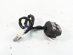 2018 Kawasaki ZX1002 Ninja H2 SX Left Cruise Control Switch - Read 46091-0435 | Mototech271