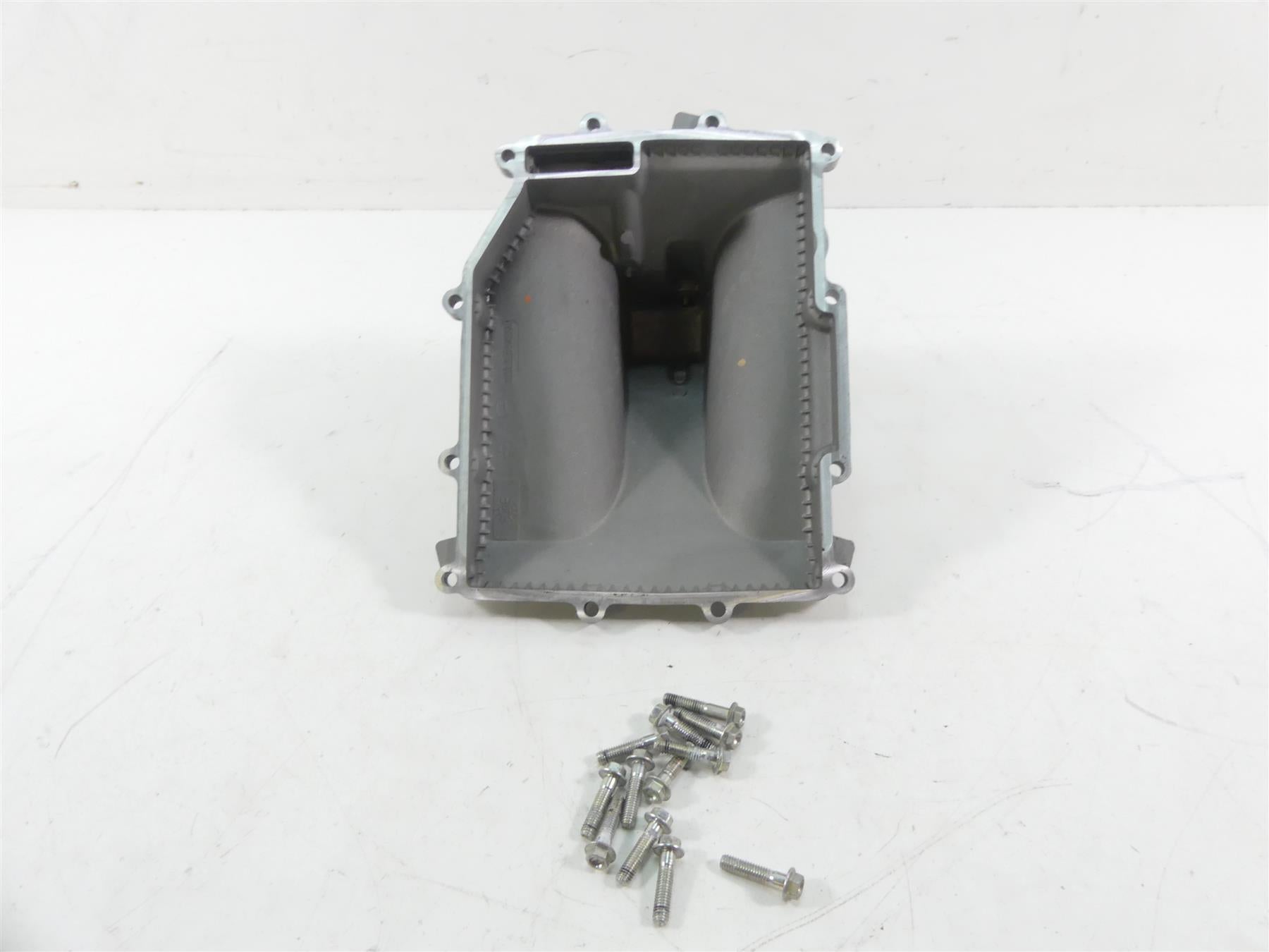 2020 Ducati Panigale V2 Lower Bottom Motor Engine Cover Oil Pan 25220141B {{ shop.shopifyCountryName }} - Mototech271