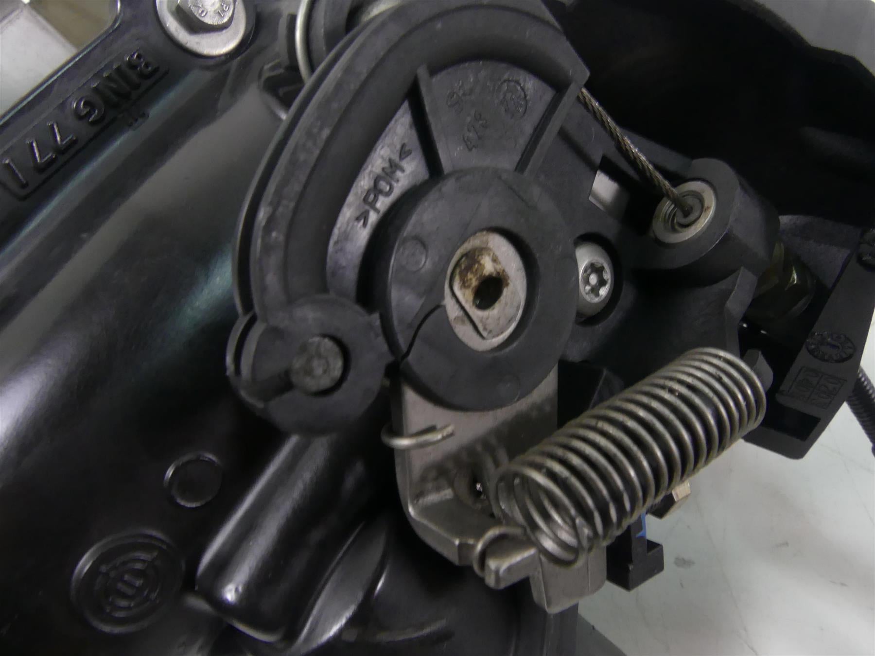 2012 BMW R1200 GS K255 Adventure Throttle Body Bodies & Cables Set 13547705239 {{ shop.shopifyCountryName }} - Mototech271